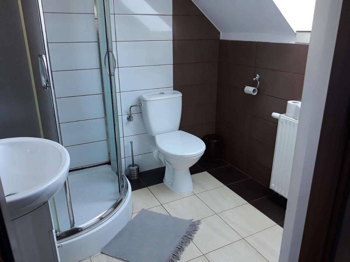 Pod Piramida Villa Ługniany Exteriör bild