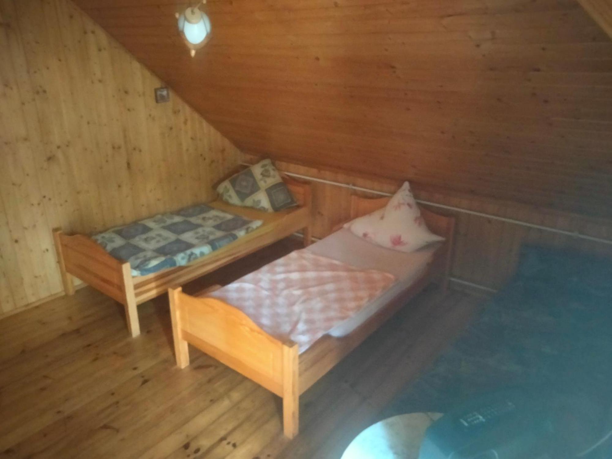 Pod Piramida Villa Ługniany Rum bild
